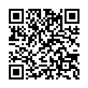 另外一个看上去年纪最为幼小的女孩却开口说二维码生成