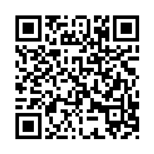 另外两个女生和两个男生也跟着打圆场二维码生成