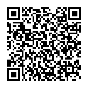 另外又从盛王府的库房里找了三套配得起妃位娘娘身份的首饰头面二维码生成