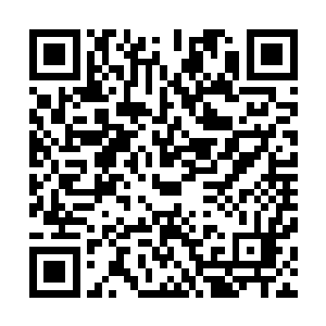 另外替补席上还有一个随时都可以为后防线提供支援的戈丁二维码生成