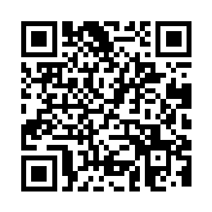 只不过地面上铺就的是一块块的青石砖二维码生成