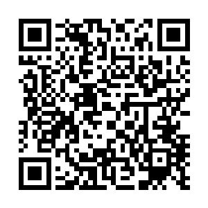 只不过当靳空等人俩到了这个房间过后便是开始明亮了起来二维码生成