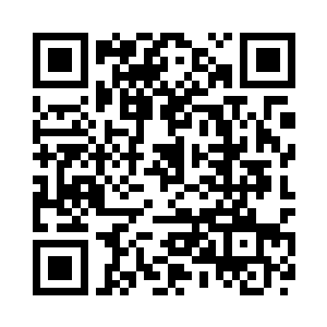 只不过那大大的墨镜遮住了他的脸二维码生成