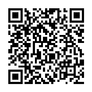 只剩下叶莹有些失神的望着墨景黎自顾自远去的背影二维码生成