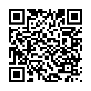 只剩贝海一个人在屋里东瞅西看的二维码生成