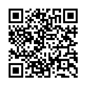 只好老老实实的将一把低级灵器给了青姐二维码生成