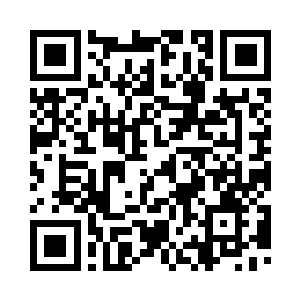 只小心翼翼的把那青竹片收到面前二维码生成