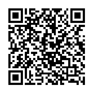 只是他还是没办法在跑步的时候分心去想其他的事情二维码生成
