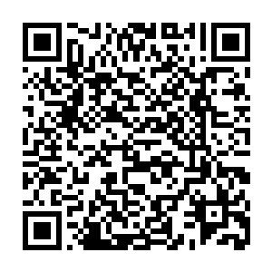 只是好像这个高高在上凌驾与众人之上的寺庙大门让她有些匆忙的想下去二维码生成