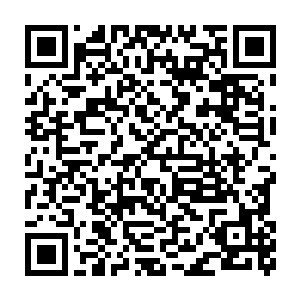 只是李常滑过的地面出现了一道水线让这种豪迈的气势少了足足三分二维码生成