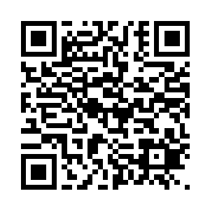 只是满脸堆笑的看着萧言在那里表演二维码生成