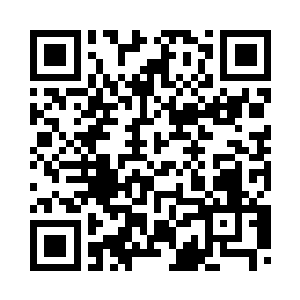 只是用拇指轻轻的摩挲着我的下唇二维码生成