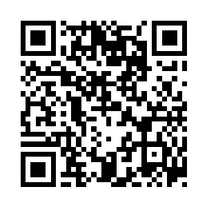 只是眼神之中依然还是滴溜溜的旋转着的二维码生成