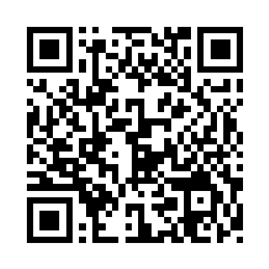 只是稳稳的端着手里的枪防止大家乱动二维码生成