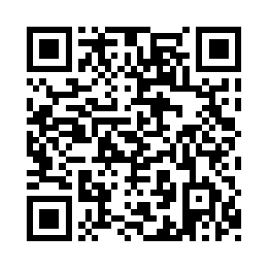 只是这次他不再是以局外人的方式拨弄命运二维码生成