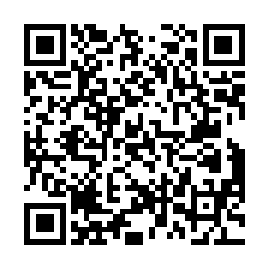 只有那些已经站在顶端的人们不用遵从这种默认的规则二维码生成