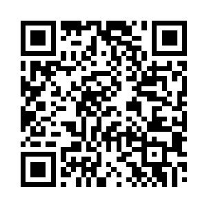 只能任凭雅文从她手底下又躲过去了一次二维码生成