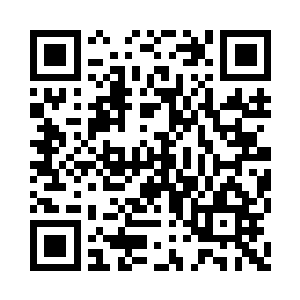 只能呆呆的看着他亲了自己一下后离开二维码生成