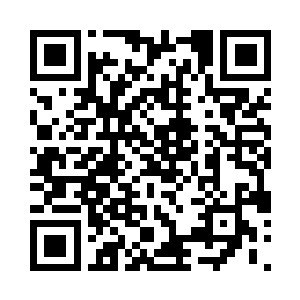只能让他们慢慢学习什么叫做审时度势二维码生成