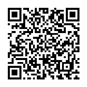 只要一跨进驾驶舱就会被高出帝都星几百倍的巨大压强碾成肉末二维码生成