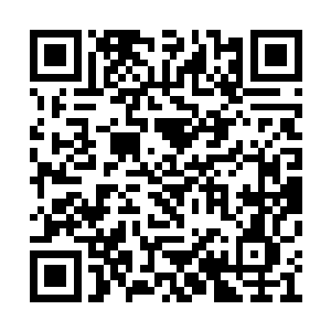 只要稍微拉开距离就是城堡上无数枪口的活靶子二维码生成