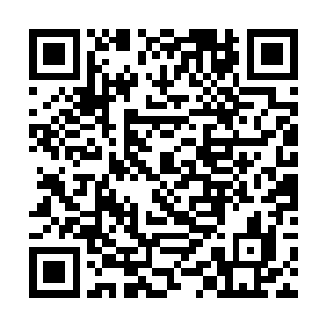 只要让这个女人发现这个男人真的非常没用就可以了二维码生成