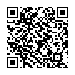 只见一朵恐怖的黑色的火焰从对方的身上升腾起来二维码生成