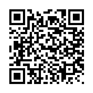 只见一道人影周身散发出璀璨的光芒二维码生成