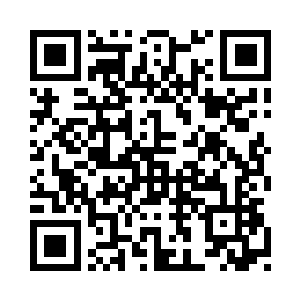 只见他们正处在一间宽敞的铁屋中二维码生成