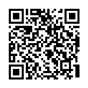 只见他手上的哪只有俩尺长的短剑轻轻一挥二维码生成