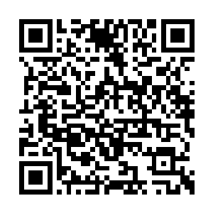 只见几乎就在那水晶长剑被愤怒一拳击碎的瞬间二维码生成