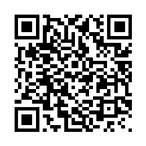 只见夜影再次回到了之前所站的位置二维码生成