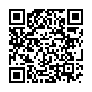 只见对面已整整齐齐站了一排的家丁二维码生成