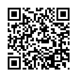 只见房间的中间突然出现了一张桌子二维码生成