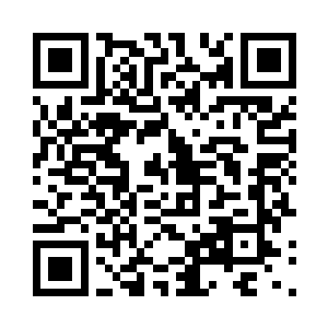 只见本一金斯利此时被两名工作人员牢牢抱住二维码生成