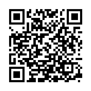 只见这超级神舟全部是用一种黑色的材料制成二维码生成