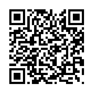 只见那炼药的宝鼎依旧漂浮在天地之间二维码生成