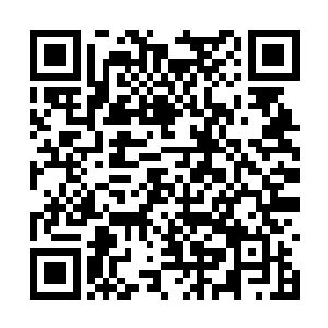 只说如今在旱灾的影响下京城百姓生活越发的差了二维码生成