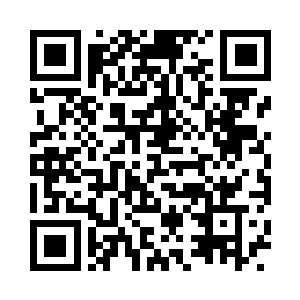 只说自己在垃圾投放处捡到了一台机器人二维码生成