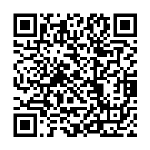 可一公里的距离对于常人来说也是个负重费力的过程二维码生成