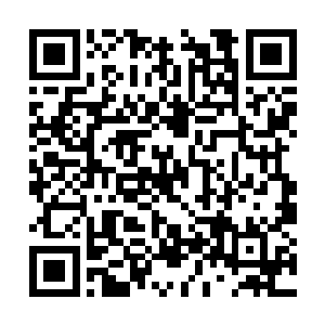 可他和阳炎都小瞧了千幻琉璃功和琉璃神光的玄妙二维码生成