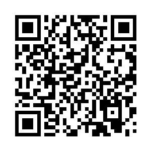 可他走到门口习惯性的问了声是谁后二维码生成