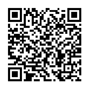 可以瞬间释放出耀眼无比的光芒和声势惊人的火球二维码生成