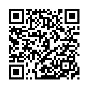 可刚落到地上的幽冥只是一个翻身就站了起来二维码生成
