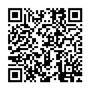 可即便那个透出淡淡光影的空间只是那样无声无息地矗立在那里二维码生成