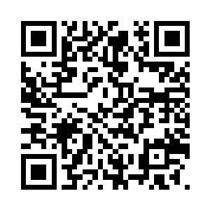 可宁菲菲和聂小飞却各自倒退了一步二维码生成