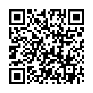 可当他拎着两条鹿腿要往嘴里赛的时候二维码生成