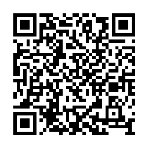 可惜的是张铁的笑脸并没有换来什么温暖的回应二维码生成