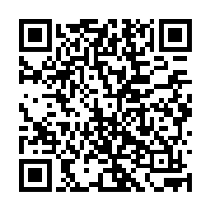 可是他那点力气哪里敌得过这些沙场征战的汉子们二维码生成