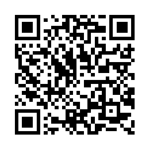 可是看到从池佳一侧面走过来的人的时候二维码生成